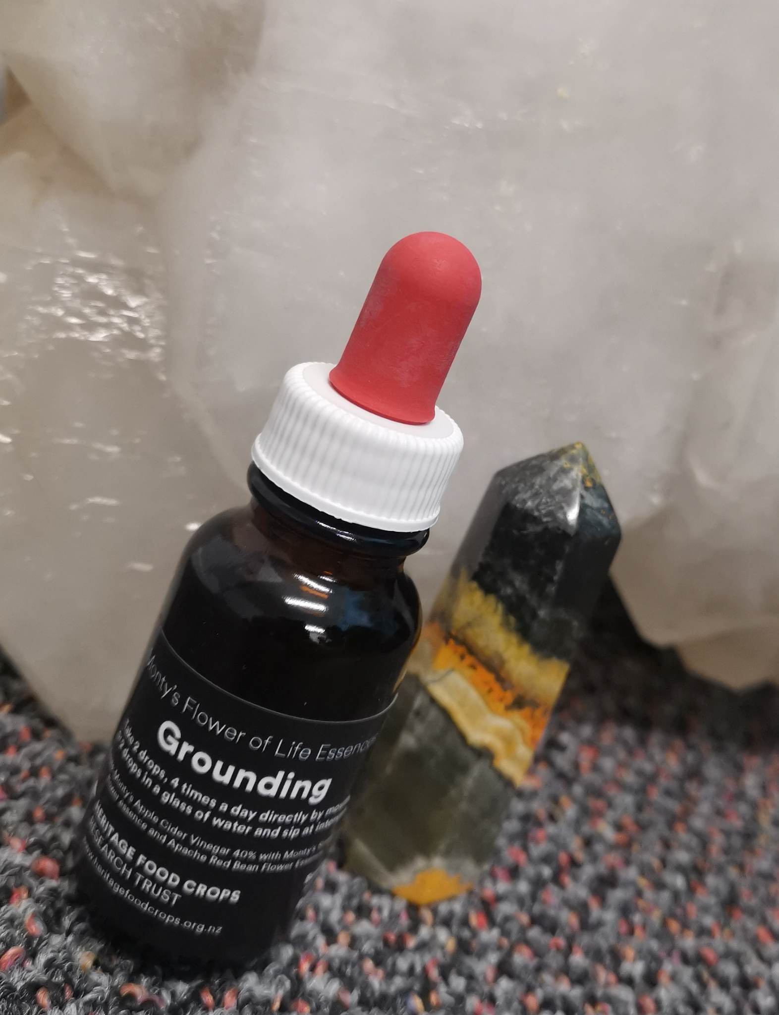Monty's Flower Of Life Essence (Grounding.)